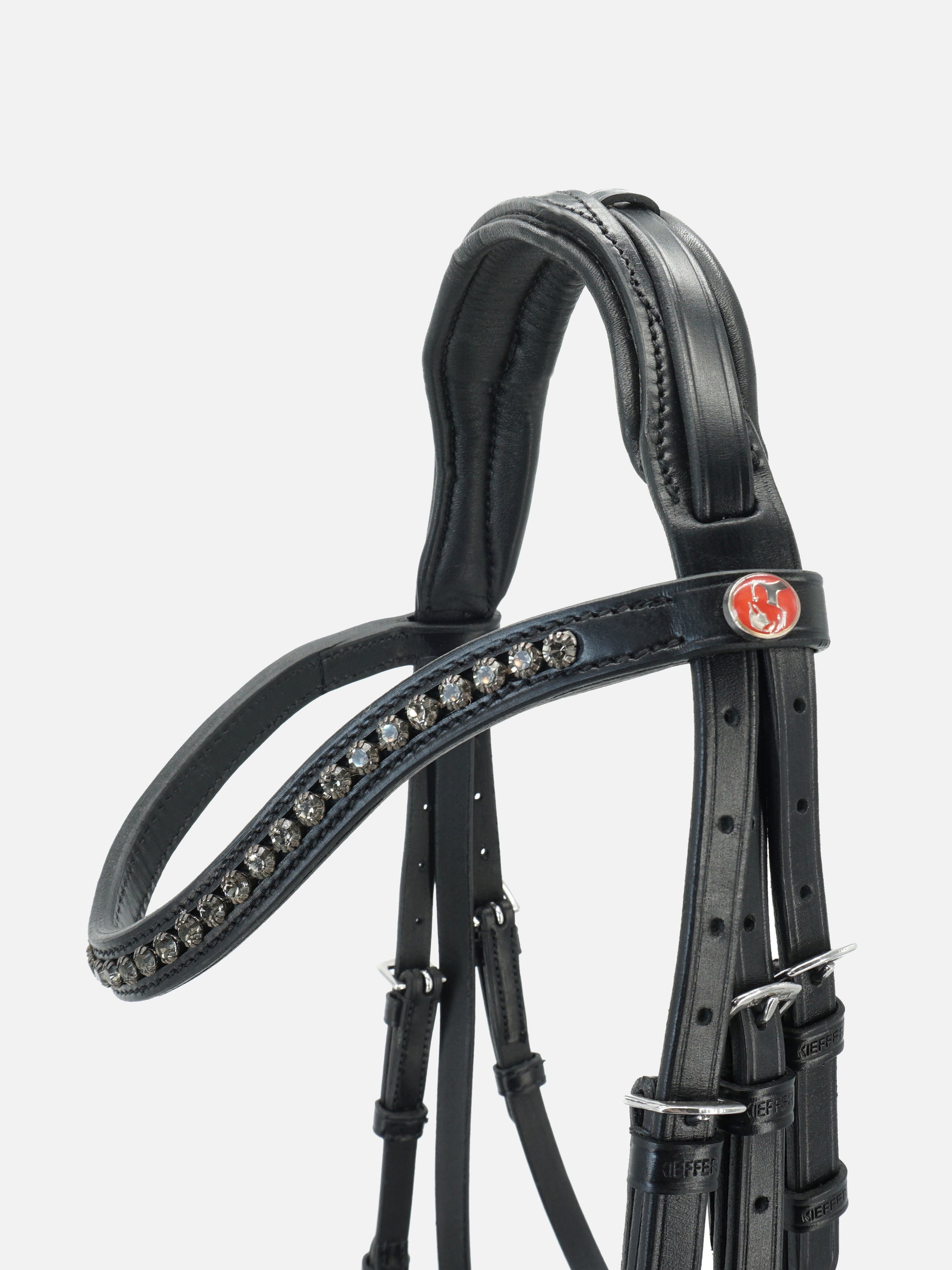 Detailfoto Trense Comfort Young Profi in Schwarz mit Chrombeschlägen: Genickstück und geschwungenes Stirnband mit grauen Swarovski® Kristallen